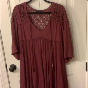 Burgundy American Eagle Dress with tie